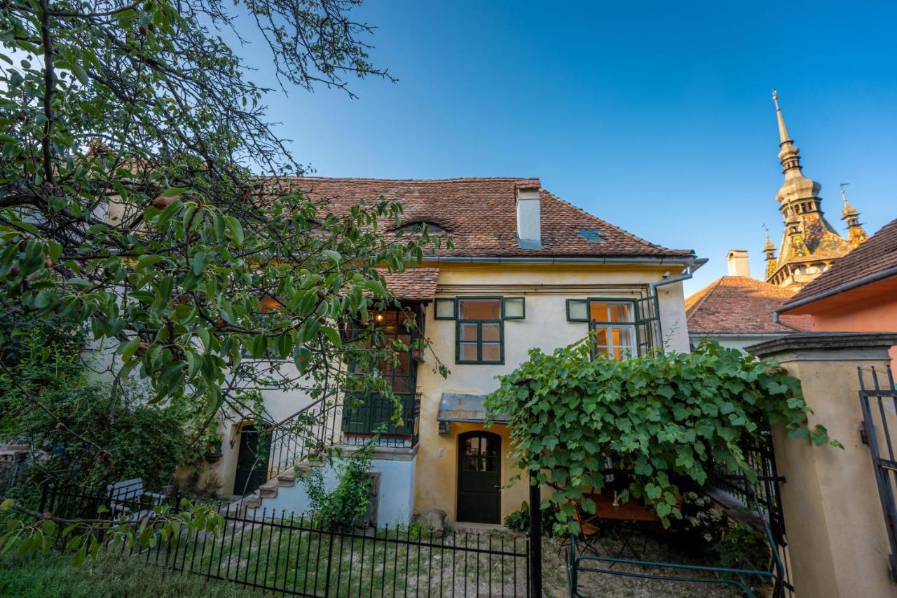 Casa Josef Bacon - La Strada - Aparthotel Sighisoara Bagian luar foto